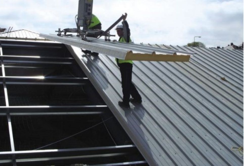 Chi phí nhân công lợp tôn công trình mới nhất