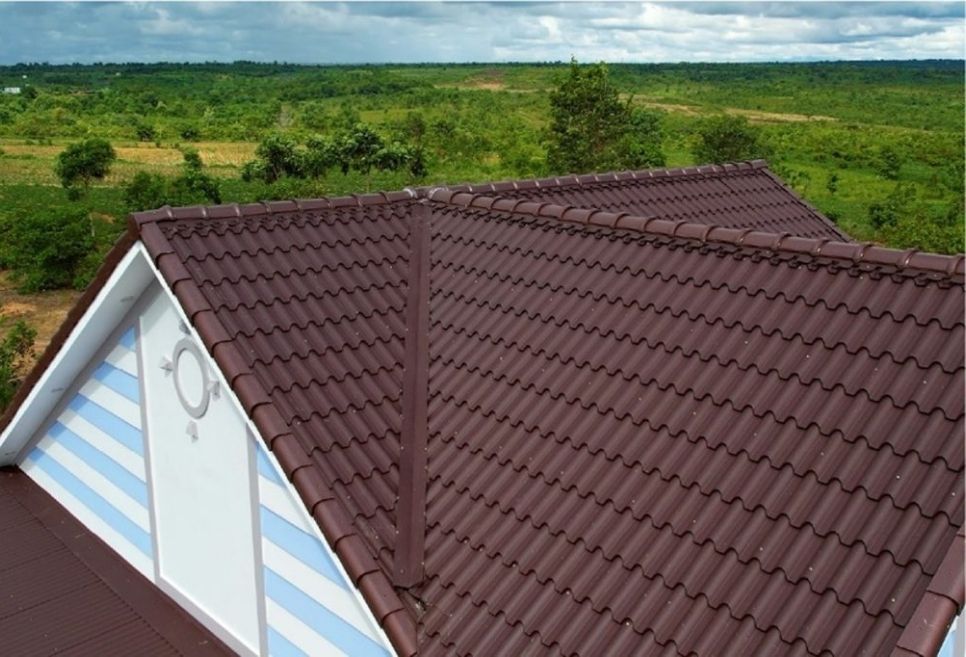 Ý nghĩa màu sắc của tôn màu nâu đất